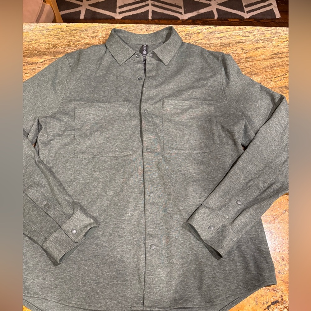 Lululemon Men’s Long-sleeve Button-down Shirt Heather Green Sz M